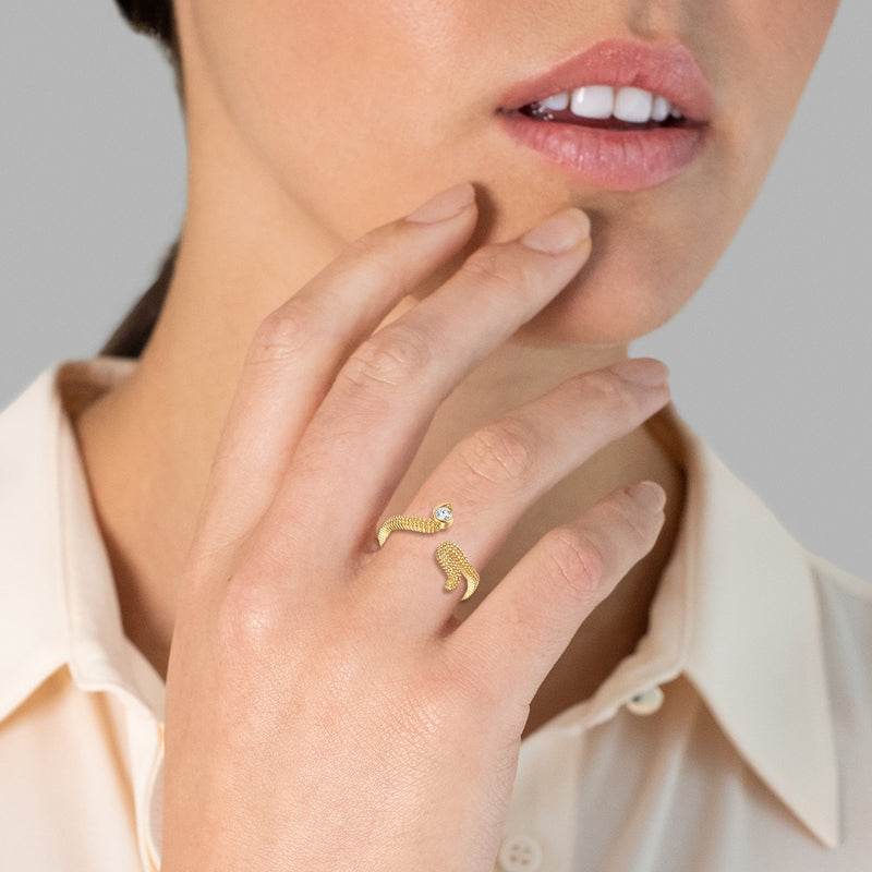 Ring gelbgold verziert mit Kristallen von Swarovski®